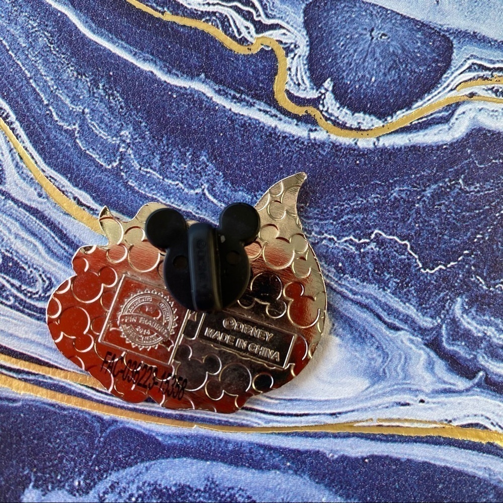 🍄 Jafar Pin - Picture 2 of 2